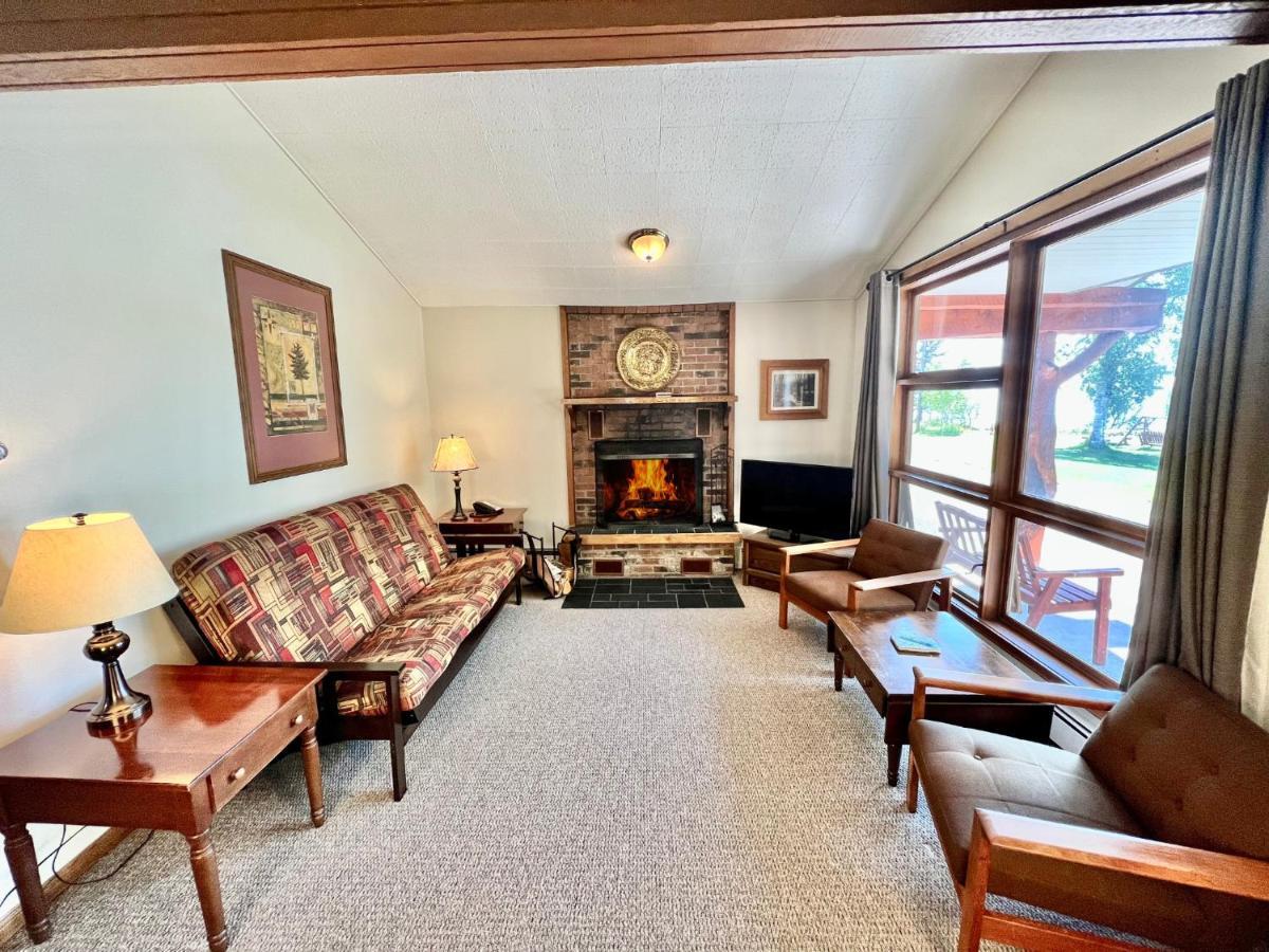 Thomsonite Inn On Lake Superior Grand Marais Buitenkant foto