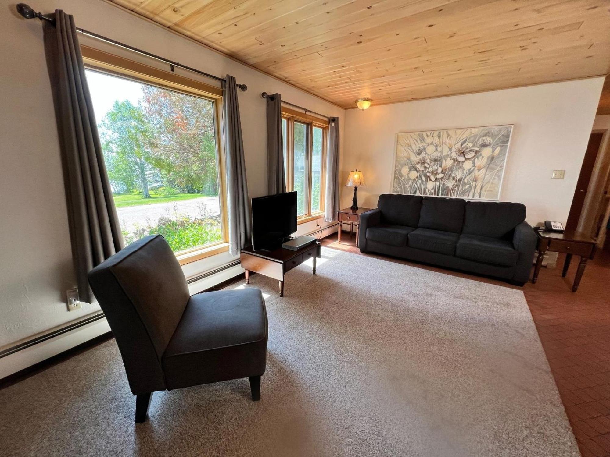 Thomsonite Inn On Lake Superior Grand Marais Buitenkant foto