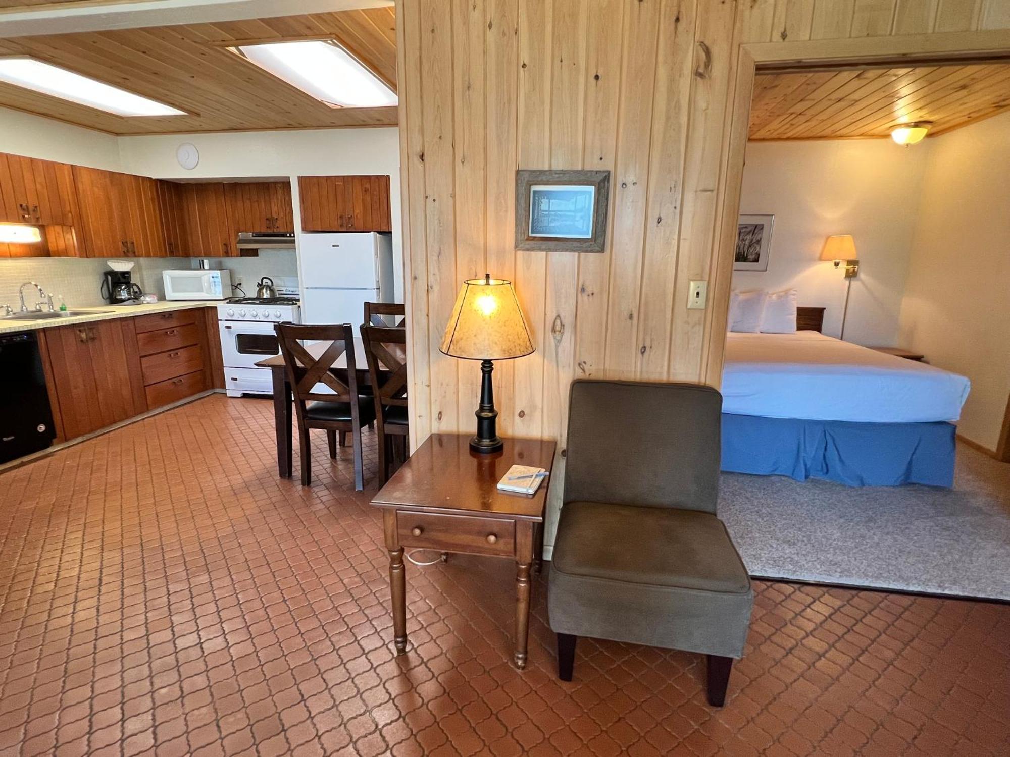 Thomsonite Inn On Lake Superior Grand Marais Buitenkant foto