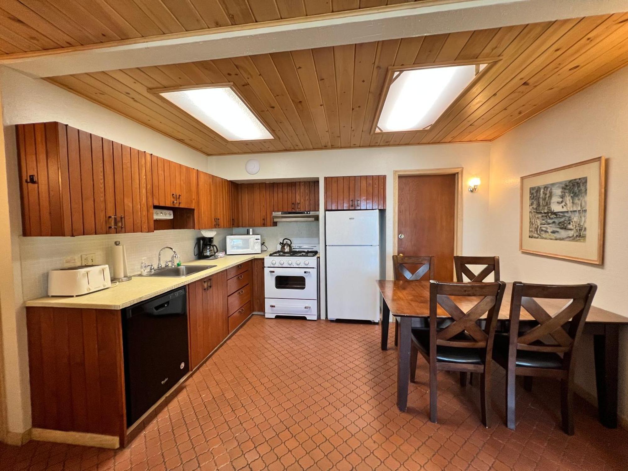 Thomsonite Inn On Lake Superior Grand Marais Buitenkant foto